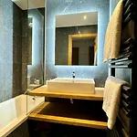 Luxury Penthouse With Mont Blanc Views In Сasa de vacaciones