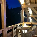 Luxury Penthouse With Mont Blanc Views In Holiday home