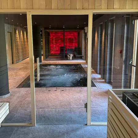 Ferienhaus Luxury Penthouse With Mont Blanc Views In